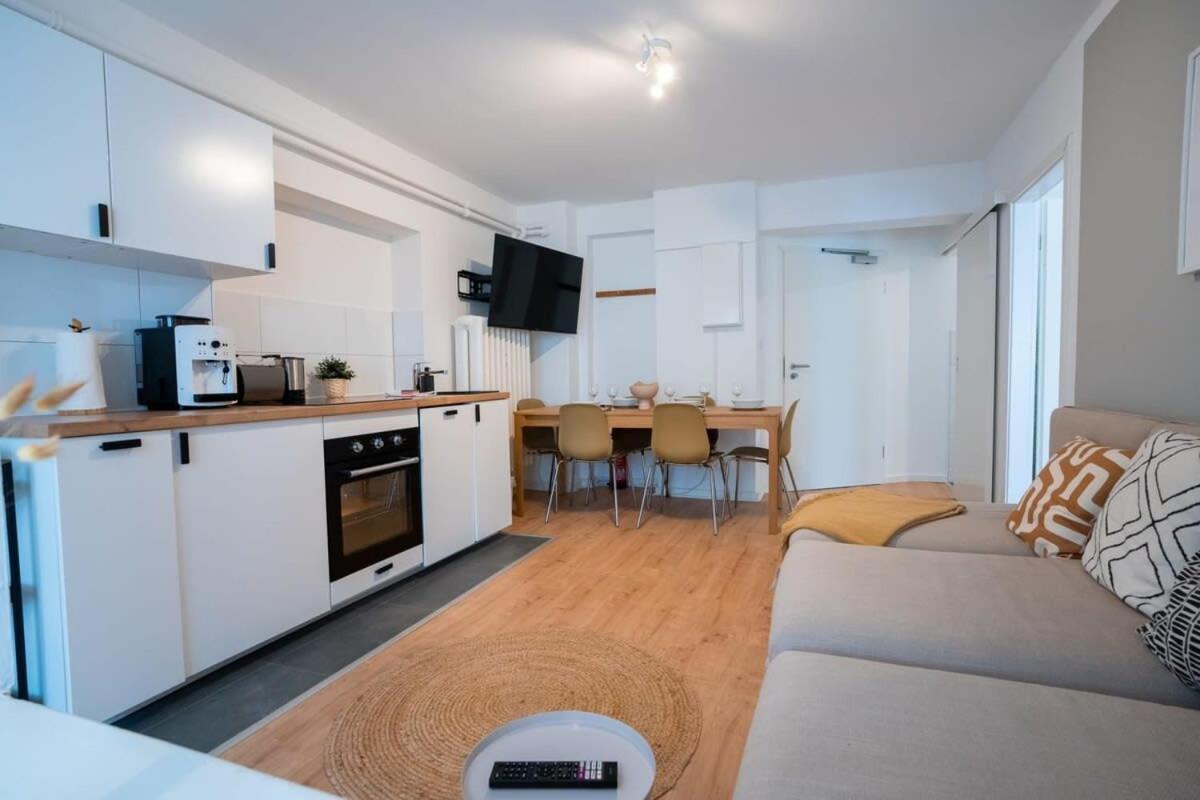 Hamburg City Apartment For 7 ภายนอก รูปภาพ